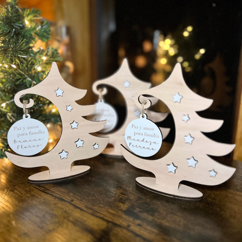 Árbol con Esfera Personalizada