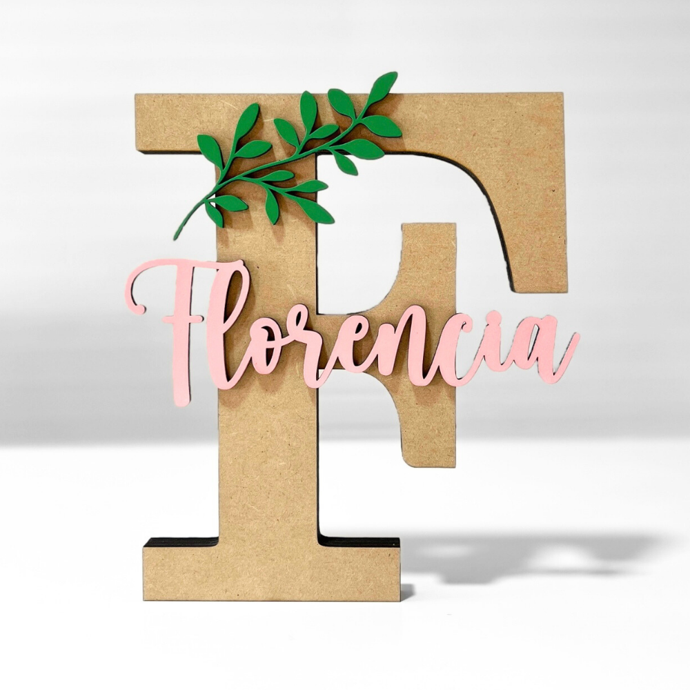 Iniciales con Nombre Base